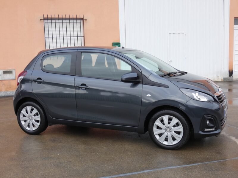 PEUGEOT 108 1.2 Pure Tech