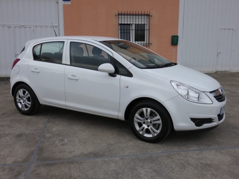 OPEL Corsa 1.3 Cdti