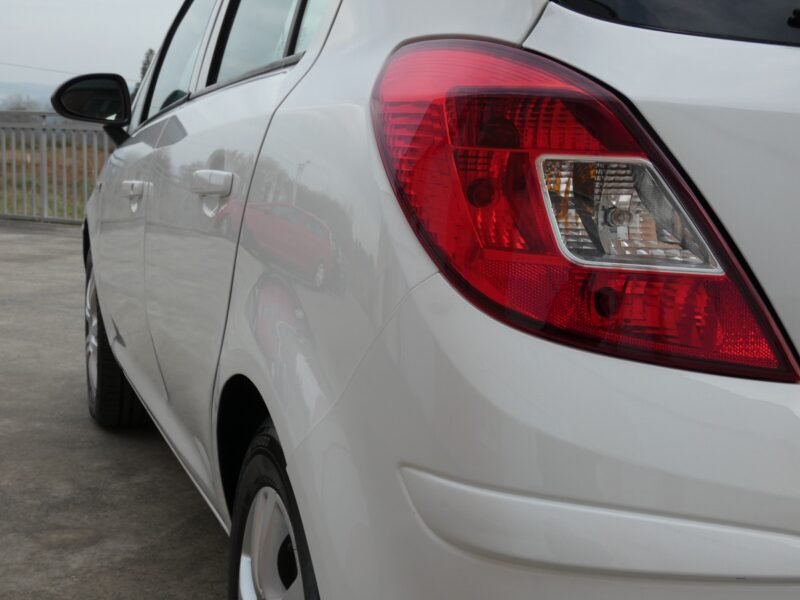 OPEL Corsa 1.3 Cdti