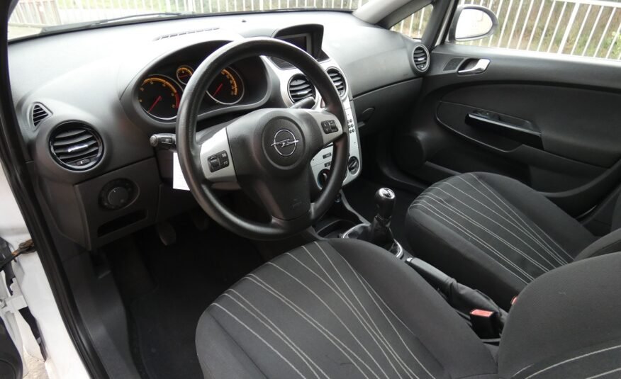 OPEL Corsa 1.3 Cdti