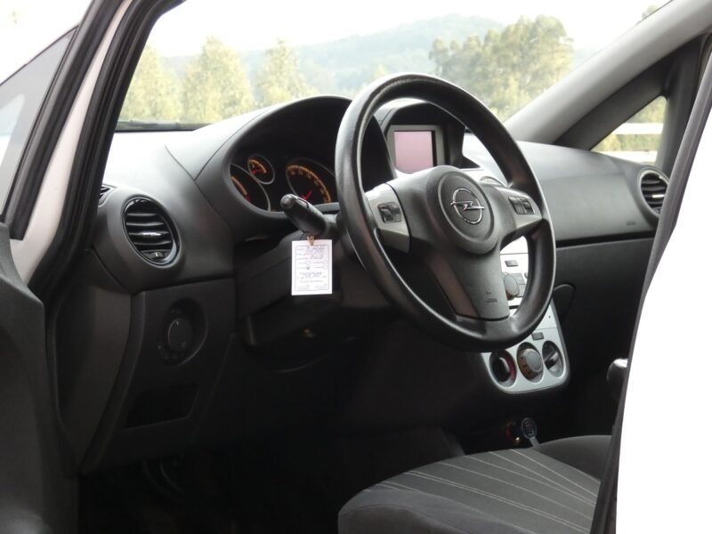 OPEL Corsa 1.3 Cdti