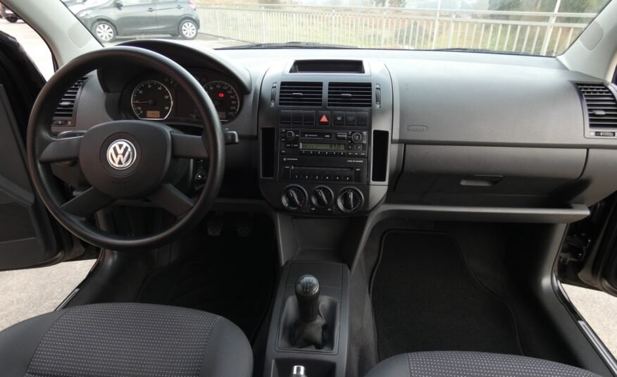 VOLKSWAGEN Polo 1.2 Match