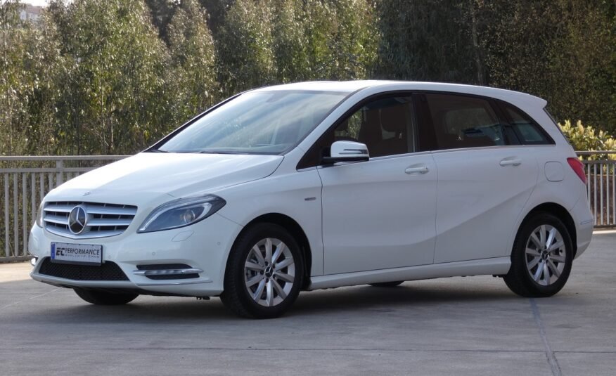 MERCEDES-BENZ B180 B 180 BlueEFFICIENCY