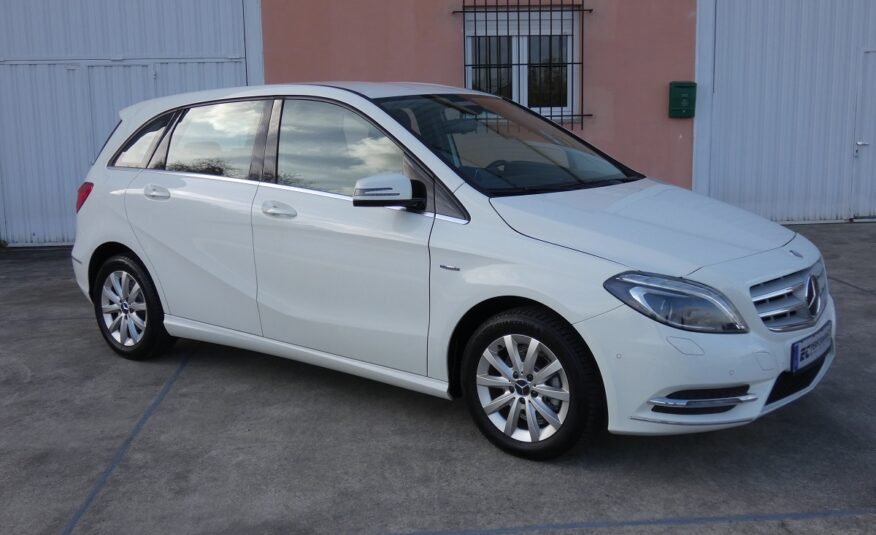 MERCEDES-BENZ B180 B 180 BlueEFFICIENCY