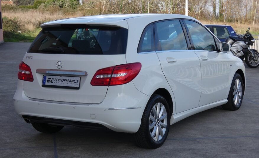 MERCEDES-BENZ B180 B 180 BlueEFFICIENCY