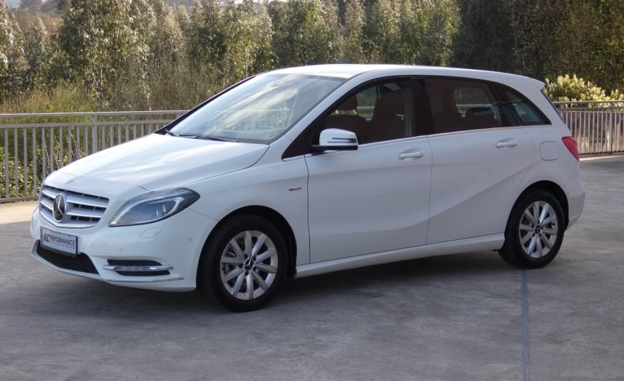 MERCEDES-BENZ B180 B 180 BlueEFFICIENCY