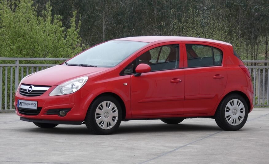 OPEL Corsa 1.2 Essentia