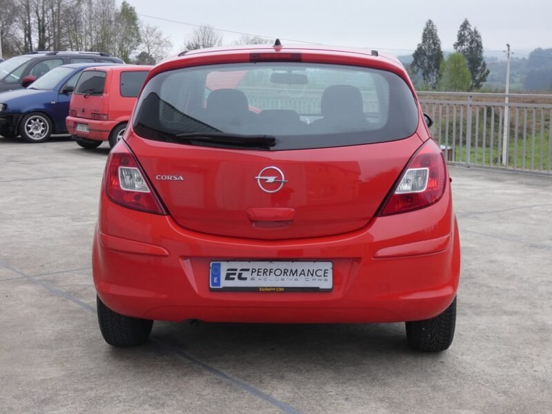 OPEL Corsa 1.2 Essentia