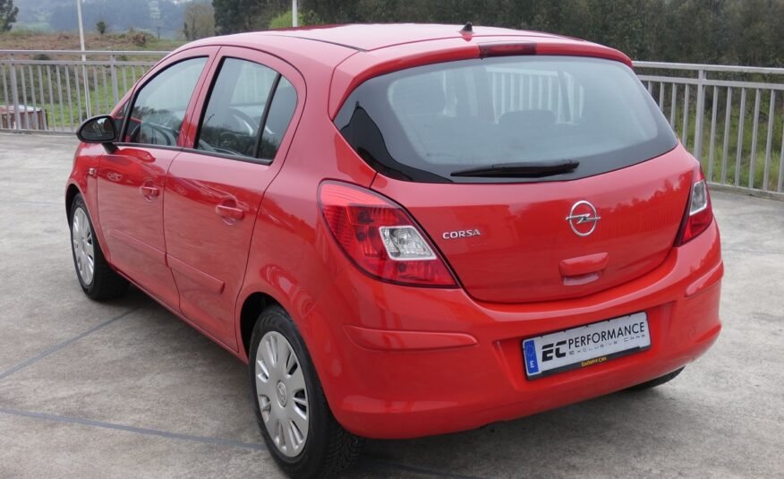 OPEL Corsa 1.2 Essentia