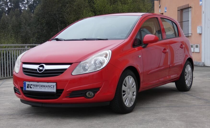 OPEL Corsa 1.2 Essentia
