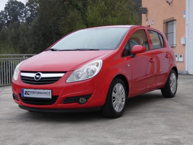 OPEL Corsa 1.2 Essentia