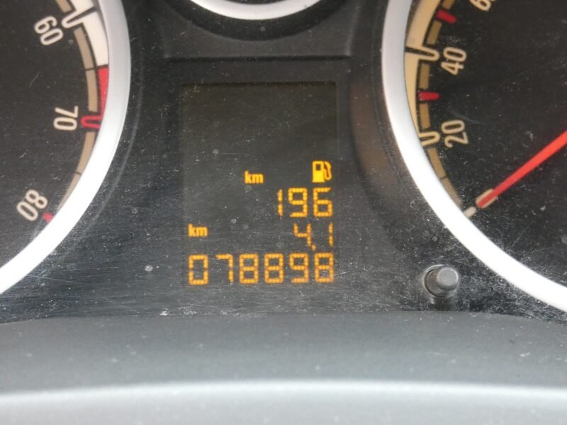 OPEL Corsa 1.2 Essentia