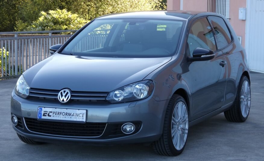 VOLKSWAGEN Golf 1.2 TSI