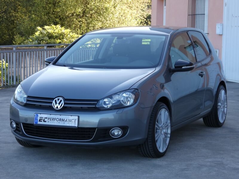 VOLKSWAGEN Golf 1.2 TSI