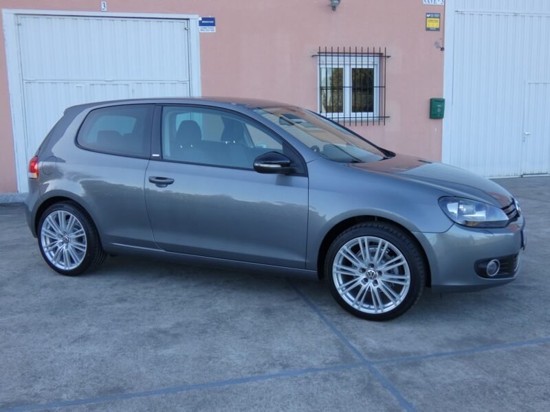 VOLKSWAGEN Golf 1.2 TSI