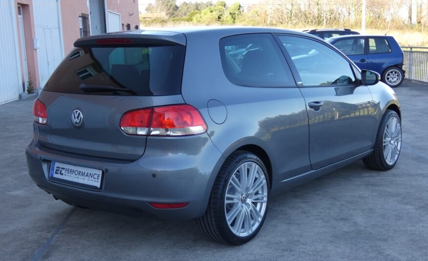 VOLKSWAGEN Golf 1.2 TSI