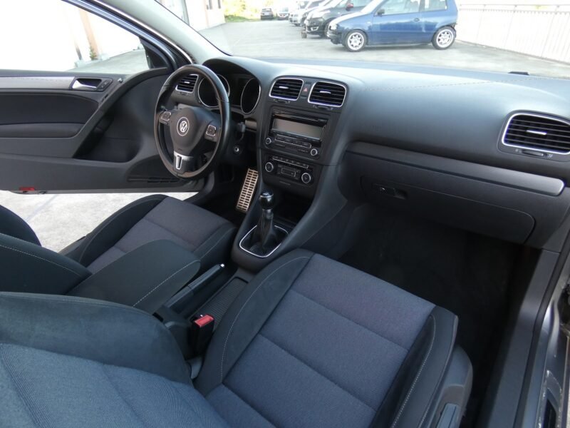 VOLKSWAGEN Golf 1.2 TSI