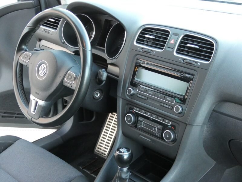 VOLKSWAGEN Golf 1.2 TSI
