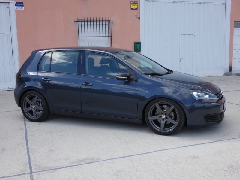 VOLKSWAGEN Golf VI 2.0 TDI