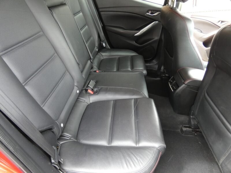 MAZDA Mazda6 2.2 DE Luxury Premium