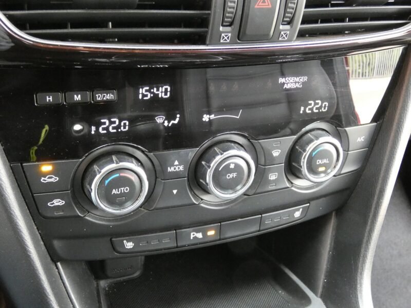 MAZDA Mazda6 2.2 DE Luxury Premium