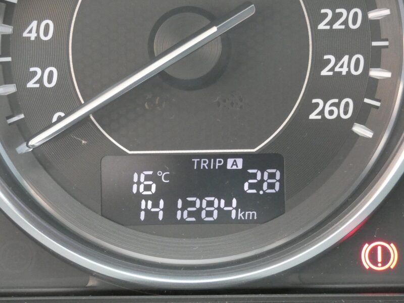 MAZDA Mazda6 2.2 DE Luxury Premium