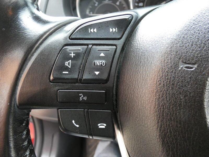 MAZDA Mazda6 2.2 DE Luxury Premium