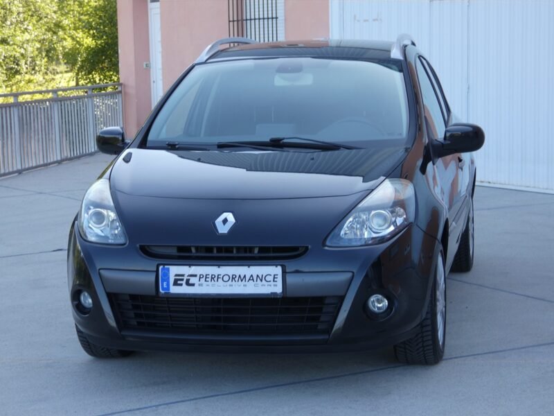 RENAULT Clio Grand Tour TCE
