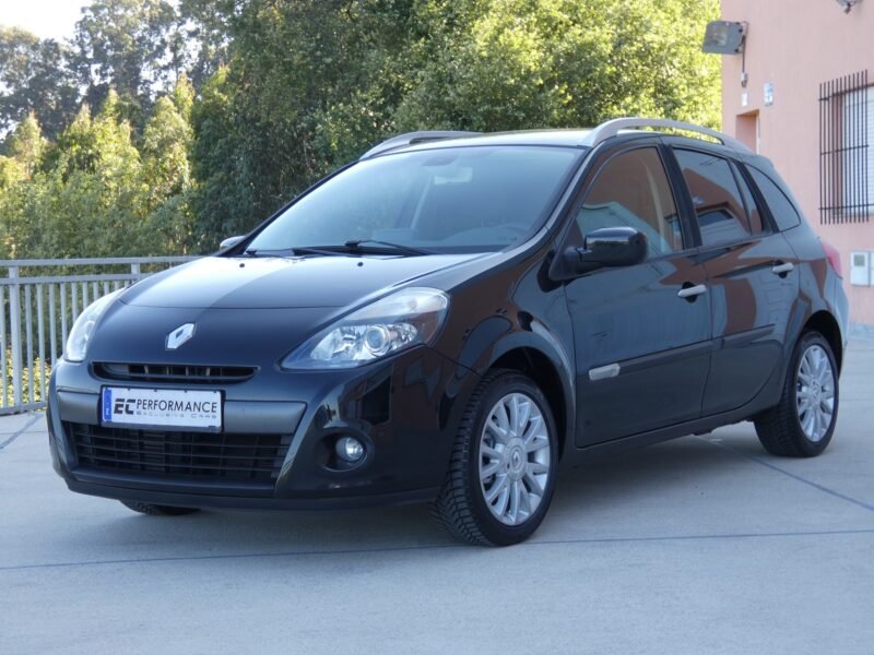 RENAULT Clio Grand Tour TCE