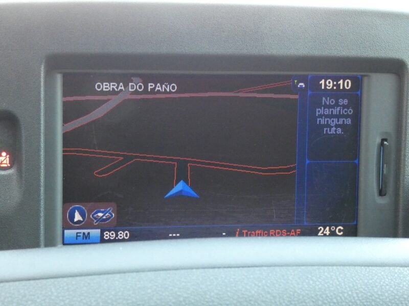 RENAULT Clio Grand Tour TCE