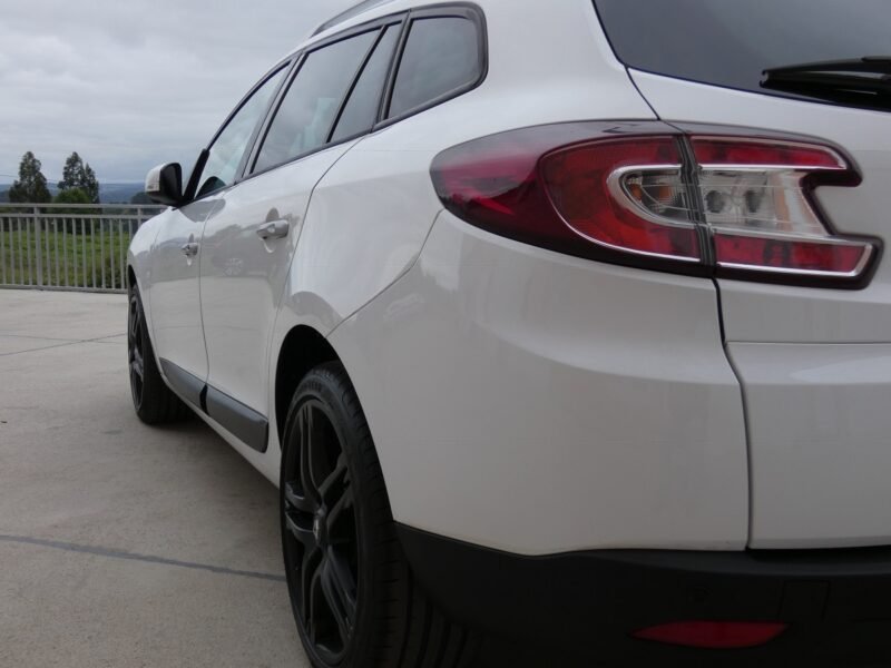 RENAULT Megane Sport Tourer 1.4 TCE
