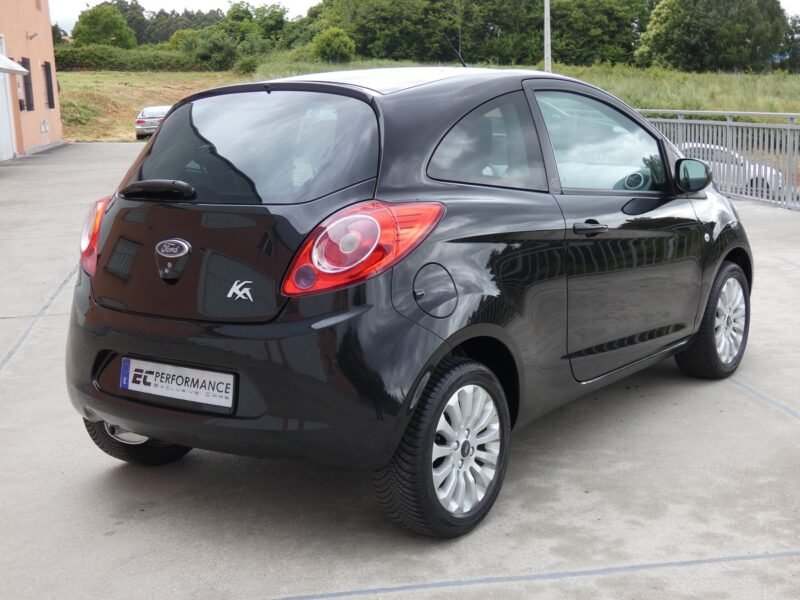 FORD KA 1.2 Titanium