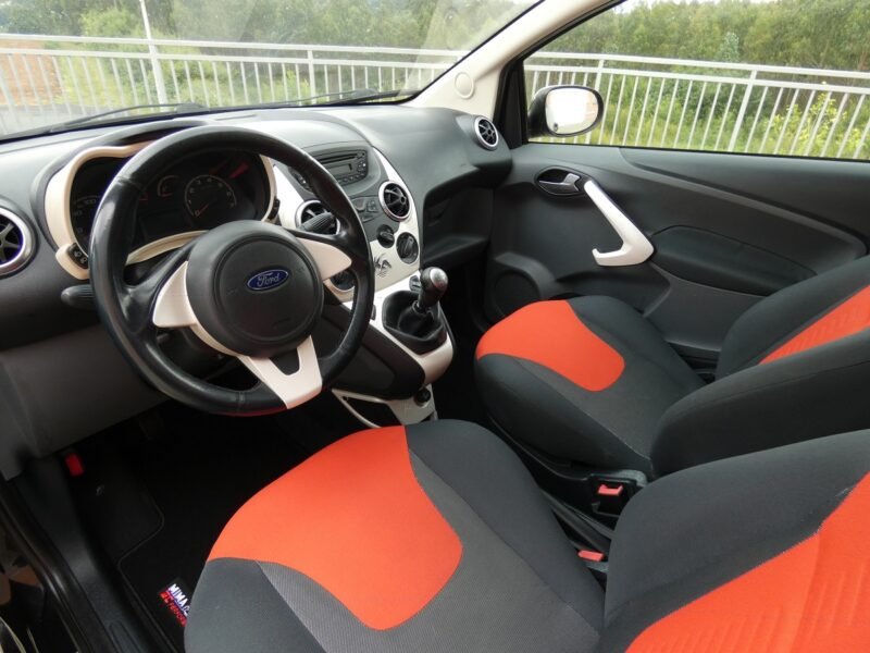 FORD KA 1.2 Titanium