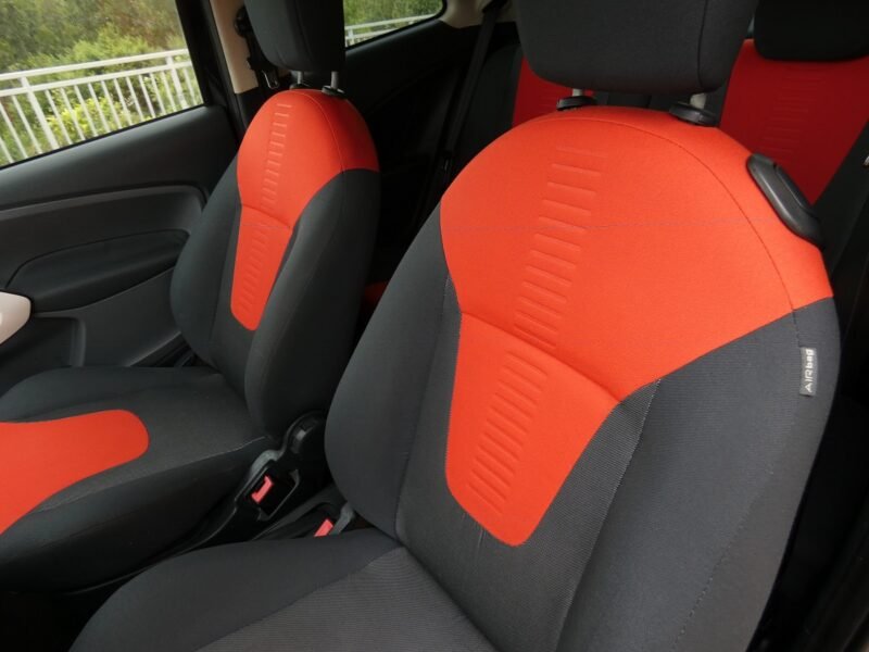 FORD KA 1.2 Titanium