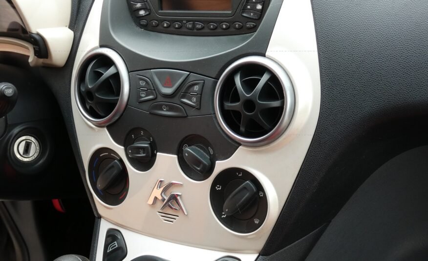 FORD KA 1.2 Titanium