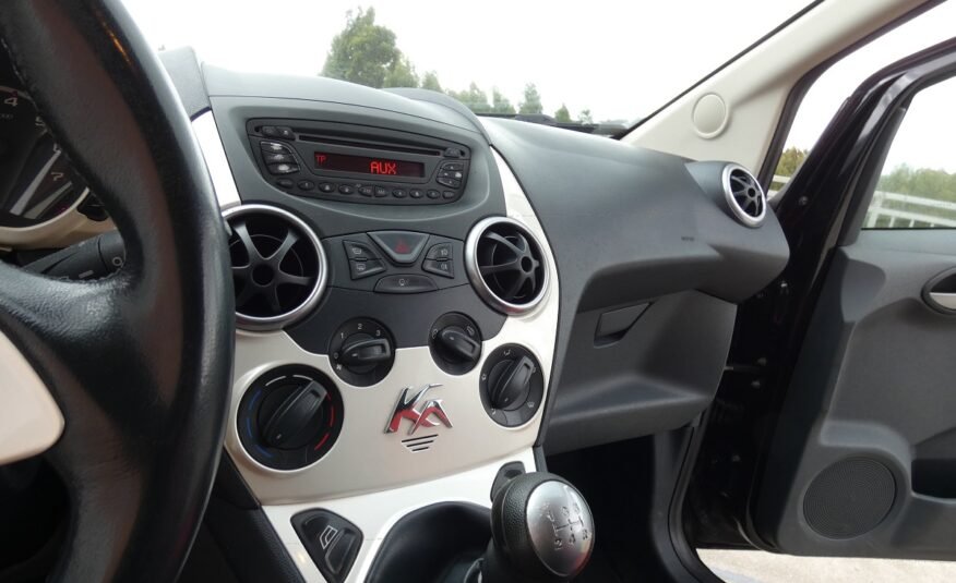 FORD KA 1.2 Titanium